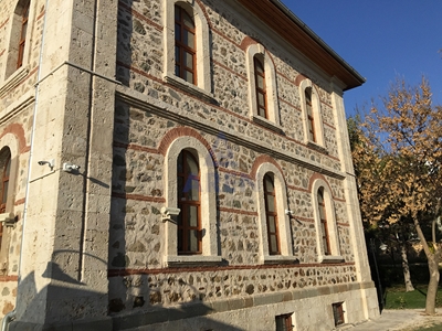 Aren Kumlama 